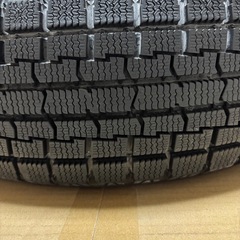 スタッドレスタイヤ　4本の画像