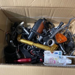 バイクパーツセット 全てまとめて ヘッドライト ミラーなど 3月の画像