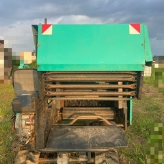 タカキタ 自走ロールベーラー SR-612D 自走式 セル付き 小型 牧草 梱包機 集草 中古 引き取り限定の画像