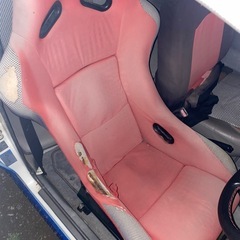 フルバケットシートの画像