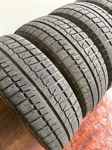 225/45/18冬 ブリヂストン