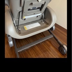 ハイローチェアの画像