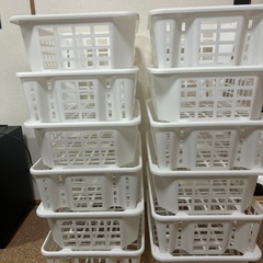 【決まりました】積み重ね収納12個の画像