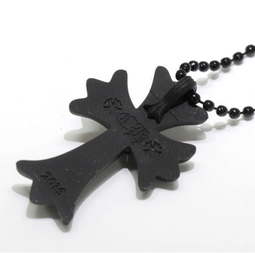Chrome Hearts クロスラバーネックレス
