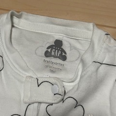 gapロンパースの画像
