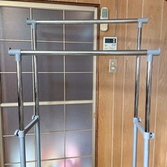 ハンガーラック　の画像