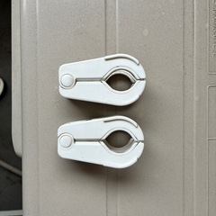 物干し竿　留め具セットの画像