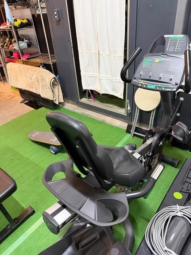 PRECOR　リカンベントバイク