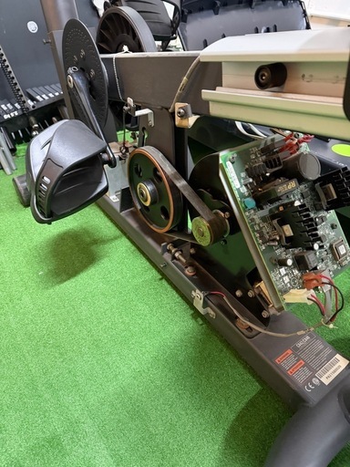 PRECOR　リカンベントバイク