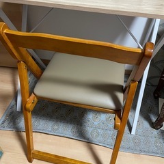 木製 折りたたみ椅子 クッション付き 来客用にもの画像