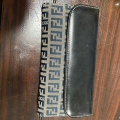 FENDI 財布の画像
