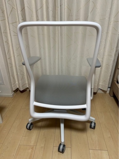 シースルーチェア
