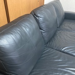 美品‼️ 　L字型ソファ　カウチソファ　黒　本革の画像