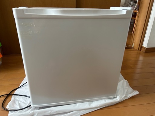 冷凍庫 32L 
