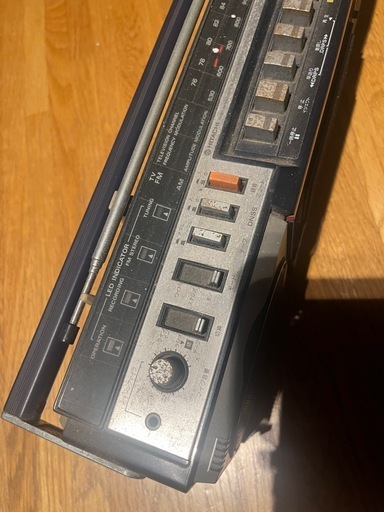 ラジカセ　HITACHI TRK-6600