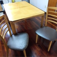 ダイニングセットの画像