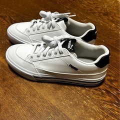 PUMA プーマ スニーカー コート クラシック バルク 25.0cmの画像