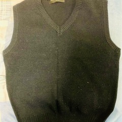 豊浦小学男の子校服セットの体操服とベストの画像