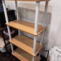 4段落収納ラックの画像