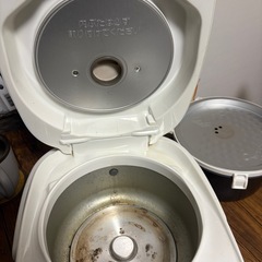 マイコン炊飯器　3合TIGER NL-BB05の画像