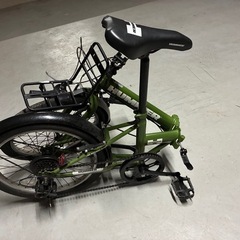 折りたたみ自転車の画像