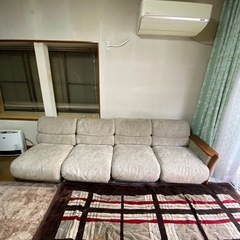 ソファーの画像
