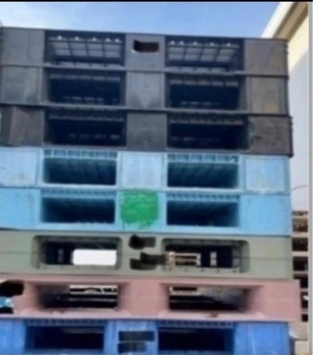 1.1×1.1中古プラスチックパレット10枚
