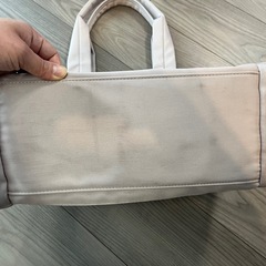 オペークドットクリップ フロントポケット バッグの画像