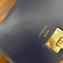 ショルダーバッグの画像