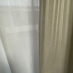 ニトリ　　カーテン　　遮光2級・遮熱カーテン＆遮熱・ミラーレス　4枚セットの画像