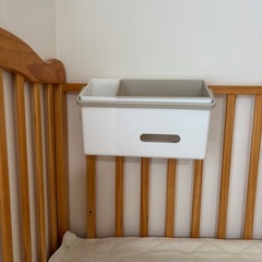 ベビーベッド収納　　ベビーベッド小物入れ　おむつラックの画像