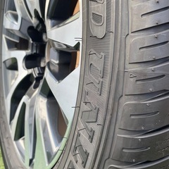 プラド　タイヤ　新品未使用の画像