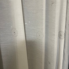 ニトリ　カーテン　　裏地付き遮光2級・遮熱カーテンの画像