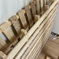 ベッドフレームの画像