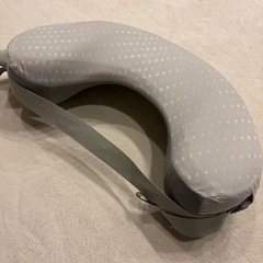 【美品】エルゴベビー　授乳クッションの画像