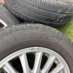 【3月29日までの出品】［タイヤホイール]純正15インチトヨタ　ノア、ヴォクシー等の画像