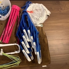 新生活　洗濯物 洗濯用品　ハンガー 色々 便利グッズ タオル　靴下　シャツ　ニットの画像