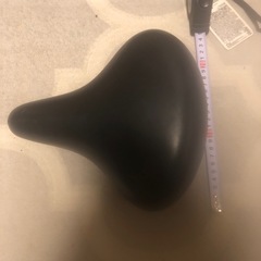 ママチャリ　サドル　黒の画像
