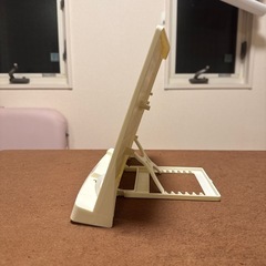 ブックスタンドの画像