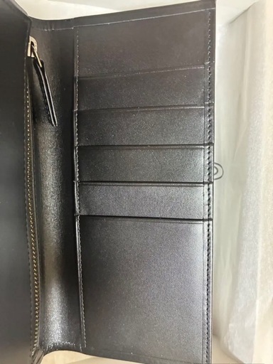 現金支払可!!Vivienne Westwood 長財布