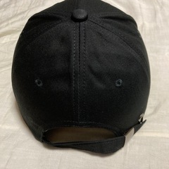 【新品】帽子型ヘルメット　自転車ヘルメット　ブラックの画像