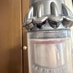 受付終了　ダイソンコードレス掃除機と山﨑実業スタンドの画像