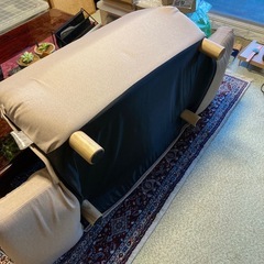 脚付2Pふかふかカウチソファべ-ジュの画像