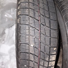 13インチホイール付き❗️スタッドレス4本の画像