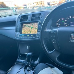 クラウン 4駆 車高全下げ フロントバンパー割れありの画像