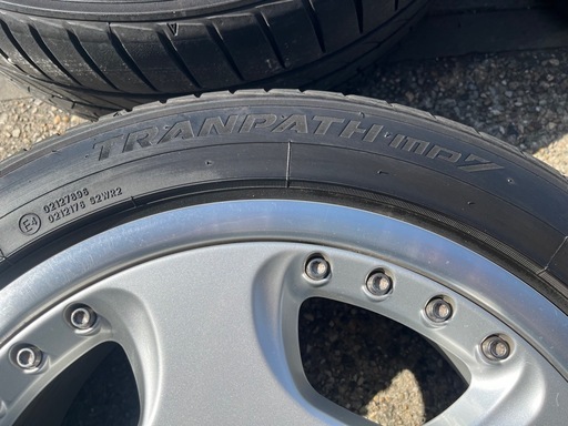 OZレーシングオペラ2 18インチ8J+35 タイヤホイール4本
