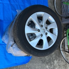 タイヤ４本　
19560R16の画像