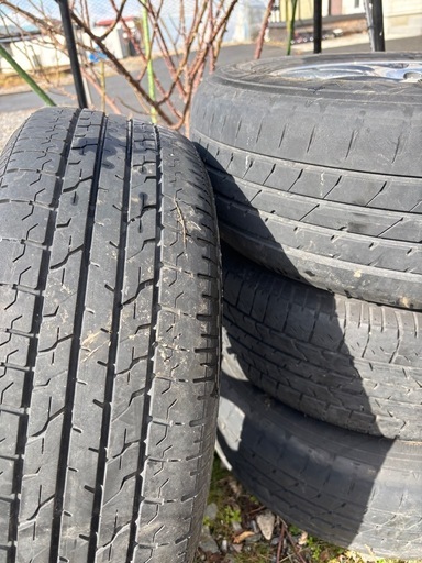 アルミホイールタイヤ205/65R16 　