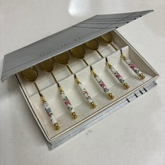 ティースプーン　6本セット　ゴールド&花柄の画像