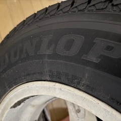 DUNLOP ダンロップ　スタッドレスタイヤ4本　ホイール付きの画像